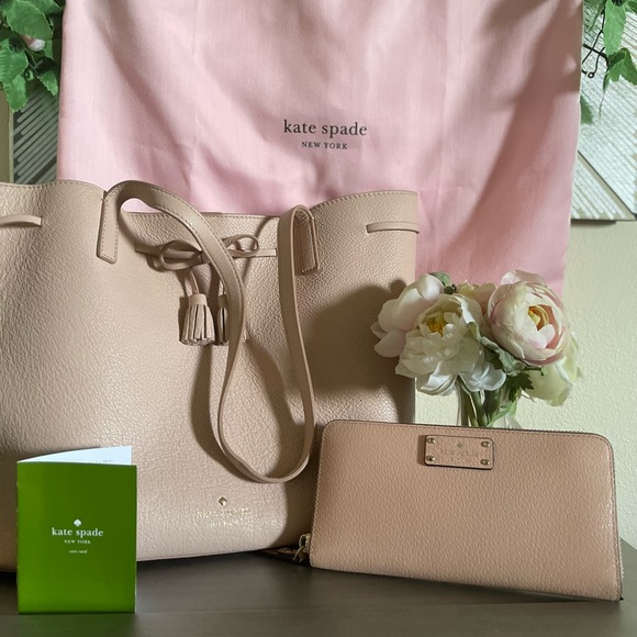 ♠️Kate Spade Hayes St. Blush Tote with matching blush long wallet♠️ - Picture 3 of 13